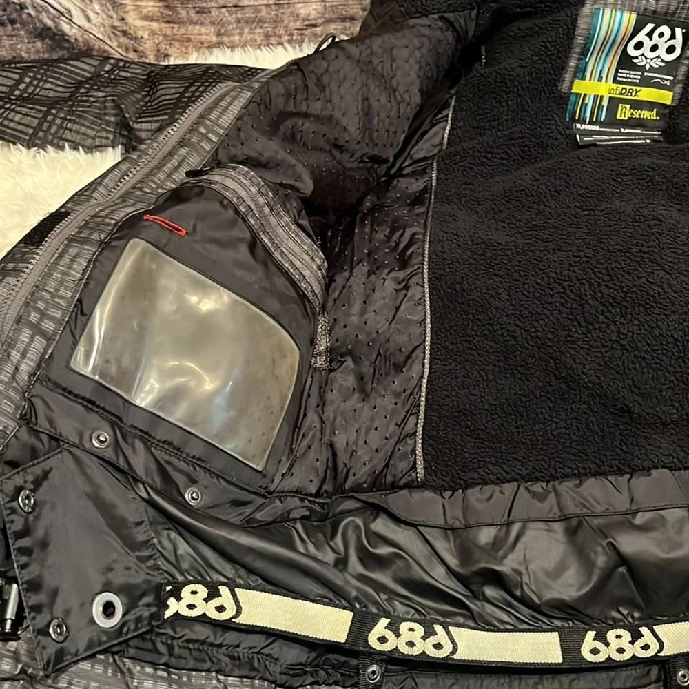686 ski, snow board coat - Picture 5 of 14
